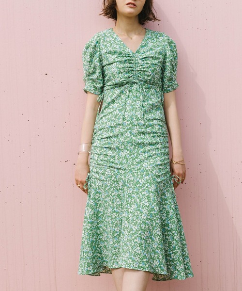 Cheek（チーク）の「ドロストギャザーワンピース（ワンピース・レディース・オレンジ/グリーン・MEDIUM）」の8枚目の写真