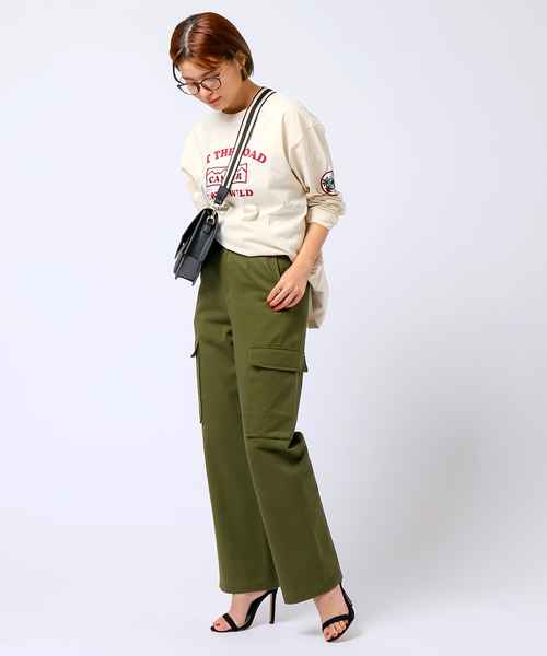 B.C STOCK（ベーセーストック）の「ルーシーアート ワッペンL/S-T（Tシャツ/カットソー・メンズ・グレー/アイボリー/モスグリーン・MEDIUM/LARGE）」の9枚目の写真