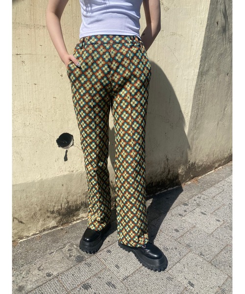 WC(ダブル シー)の「フラワー柄ゴブランパンツ(スラックス・レディース・その他1/その他2・FREE)」の10枚目の写真