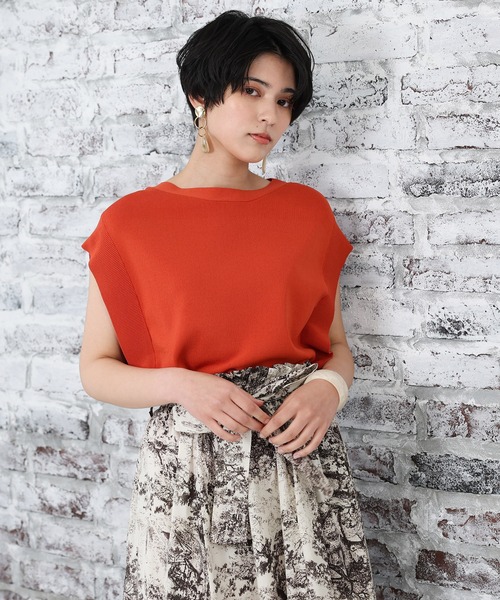 ASTORIA ODIER（アストリアオディール）の「フレンチコンパクトニット（ニット/セーター・レディース・イエロー/ホワイト/オレンジ/ブラック/ブラウン/ネイビー/グリーン/ピンク/パープル・MEDIUM）」の9枚目の写真