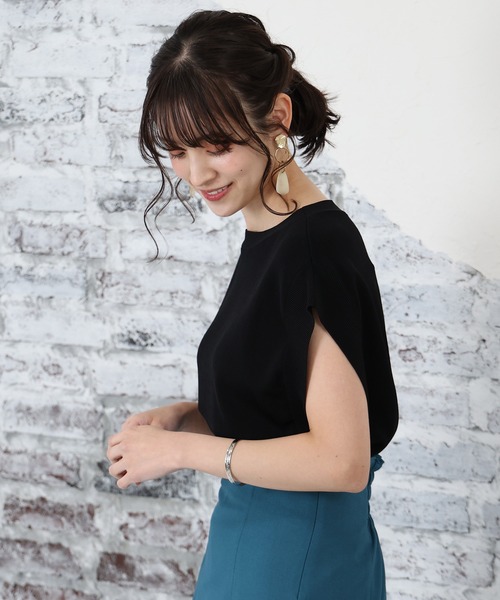 ASTORIA ODIER（アストリアオディール）の「フレンチコンパクトニット（ニット/セーター・レディース・イエロー/ホワイト/オレンジ/ブラック/ブラウン/ネイビー/グリーン/ピンク/パープル・MEDIUM）」の3枚目の写真