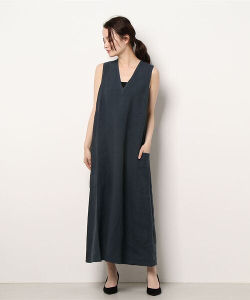 agnes b.（アニエスベー）の「UAF9 ROBE リネンロングワンピース（ワンピース・レディース・グレー系その他・2/1/3）」の6枚目の写真