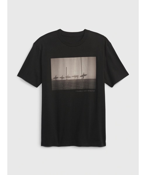 GAP（ギャップ）の「GAP x トーマス・キャンベル グラフィックTシャツ（Tシャツ/カットソー・メンズ・ピンク/ブルー/その他/ブラック系その他/パープル系その他・M/L/XL/XS/S）」の2枚目の写真