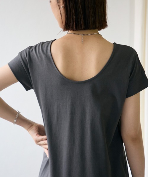 TRIANGLE PALETTE（トライアングルパレット）の「バックオープン カットマキシワンピース（ワンピース・レディース・チャコールグレー/ブラック/アイボリー/ベージュ・FREE）」の19枚目の写真