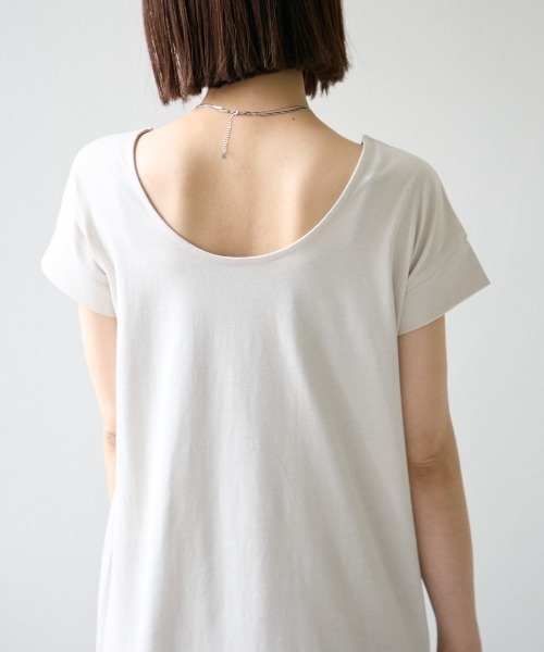 TRIANGLE PALETTE（トライアングルパレット）の「バックオープン カットマキシワンピース（ワンピース・レディース・チャコールグレー/ブラック/アイボリー/ベージュ・FREE）」の6枚目の写真