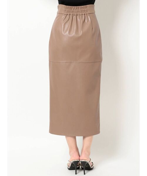 RESEXXY（リゼクシー）の「フェイクレザースリットスカート（スカート・レディース・ブラック/アイボリー/ベージュ・FREE）」の18枚目の写真