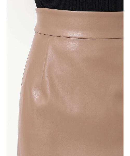 RESEXXY（リゼクシー）の「フェイクレザースリットスカート（スカート・レディース・ブラック/アイボリー/ベージュ・FREE）」の19枚目の写真