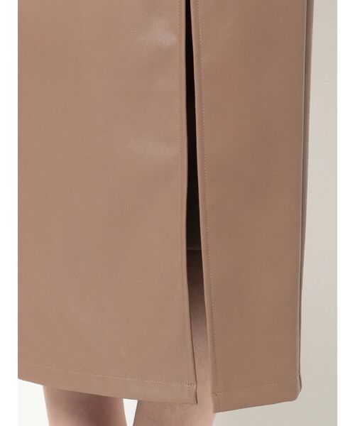 RESEXXY（リゼクシー）の「フェイクレザースリットスカート（スカート・レディース・ブラック/アイボリー/ベージュ・FREE）」の21枚目の写真