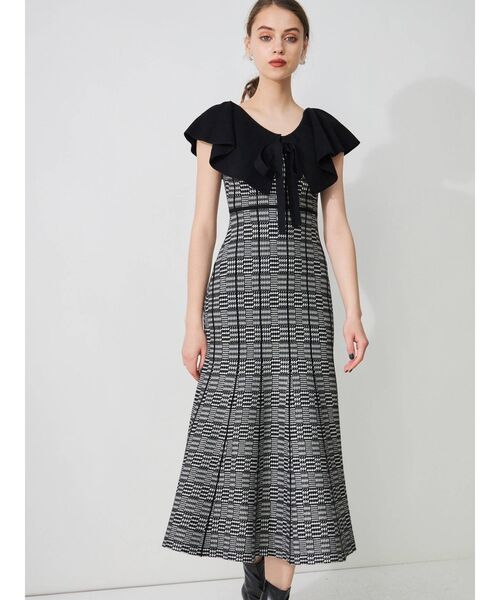 MERCURYDUO(マーキュリーデュオ)の「ビックカラーチェックジャガードニットワンピース(ワンピース・レディース・その他1・SMALL/MEDIUM)」の4枚目の写真