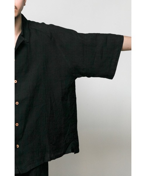 Badhiya（バディ―ヤ）の「Open collar ss shirts - linen（シャツ