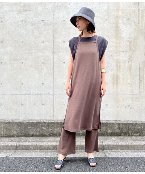 Settimissimo（セッティミッシモ）の「テレコリブパンツセットアップ（ワンピース・レディース・ブラウン/グレー/ブルー・FREE）」の2枚目の写真
