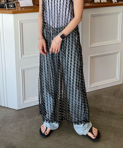 LE MORE(リモア)の「チュールリボンキャミワンピース(ワンピース・レディース・ブラック/アイボリー・FREE)」の6枚目の写真