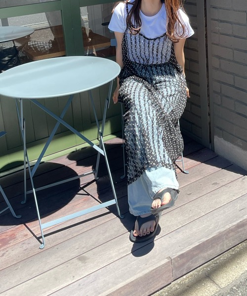 LE MORE(リモア)の「チュールリボンキャミワンピース(ワンピース・レディース・ブラック/アイボリー・FREE)」の12枚目の写真