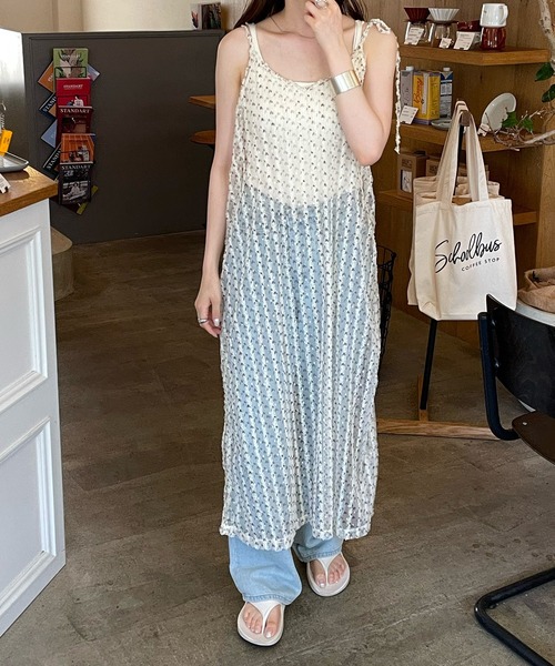 LE MORE(リモア)の「チュールリボンキャミワンピース(ワンピース・レディース・ブラック/アイボリー・FREE)」の15枚目の写真