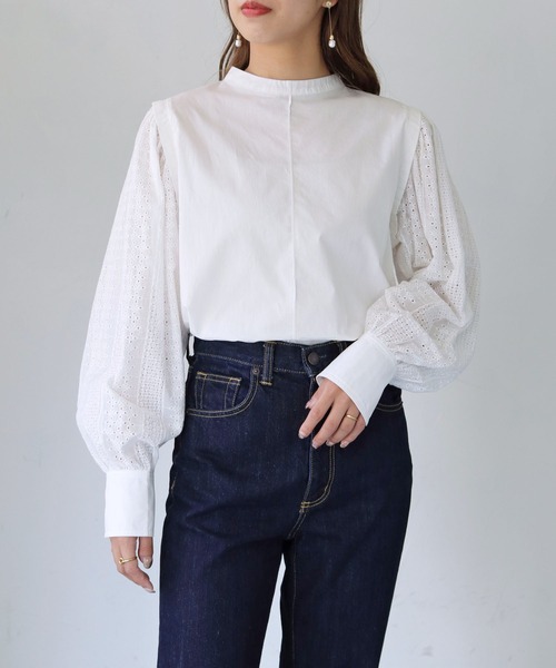 HER CLOSET(ハークローゼット)の「【shemoshelly】刺繍レーススリーブ ブラウス(シャツ/ブラウス・レディース・オフホワイト/ブラック・M)」の4枚目の写真