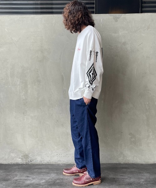 PENDLETON（ペンドルトン）の「[PENDLETON/ペンドルトン] 別注 ネイティブ柄 バックプリントクルーネックスウェット（スウェット・レディース・ホワイト/ブラック/グレー/グリーン/バーガンディー/ホワイト系/ブルー・S/M/L/XL）」の19枚目の写真