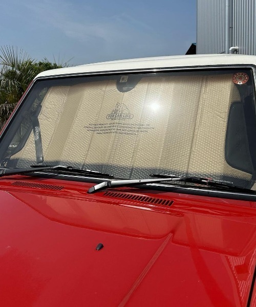 DULTON（ダルトン）の「AUTO SUNSHADE M /車用 サンシェード M（アウトドアグッズ・メンズ・レッド/グレー/ホワイト/オリーブ/ダークベージュ・FREE）」の3枚目の写真