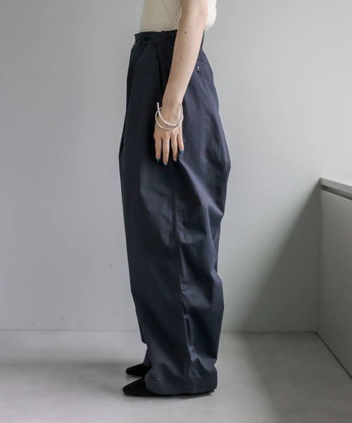 mystic（ミスティック）の「[otonamystic] チノパンツ（チノパンツ・レディース・ベージュ/ネイビー・1/2）」の6枚目の写真