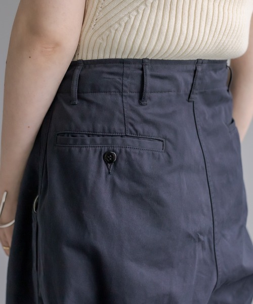 mystic（ミスティック）の「[otonamystic] チノパンツ（チノパンツ・レディース・ベージュ/ネイビー・1/2）」の17枚目の写真