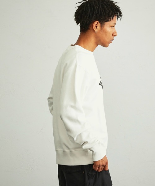 Alpha Industries（アルファインダストリーズ）の「MIL.ACADEMYクルーネック カレッジロゴスウェット（スウェット・メンズ・ホワイト/ブラック/オートミール/ダークグリーン・MEDIUM/LARGE/X-LARGE）」の7枚目の写真