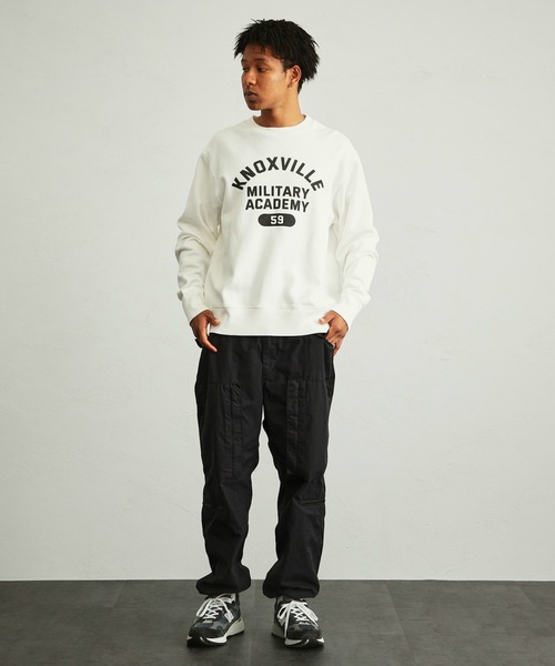 Alpha Industries（アルファインダストリーズ）の「MIL.ACADEMYクルーネック カレッジロゴスウェット（スウェット・メンズ・ホワイト/ブラック/オートミール/ダークグリーン・MEDIUM/LARGE/X-LARGE）」の11枚目の写真