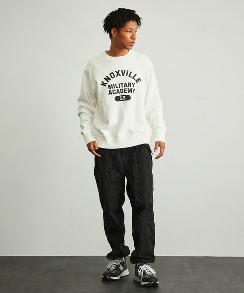 Alpha Industries（アルファインダストリーズ）の「MIL.ACADEMYクルーネック カレッジロゴスウェット（スウェット・メンズ・ホワイト/ブラック/オートミール/ダークグリーン・MEDIUM/LARGE/X-LARGE）」の12枚目の写真
