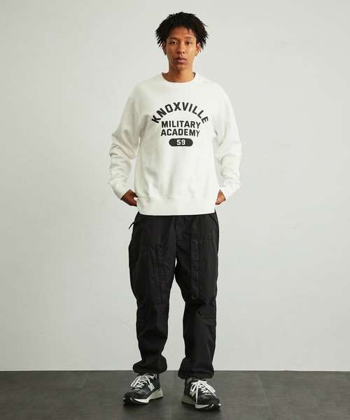 Alpha Industries（アルファインダストリーズ）の「MIL.ACADEMYクルーネック カレッジロゴスウェット（スウェット・メンズ・ホワイト/ブラック/オートミール/ダークグリーン・MEDIUM/LARGE/X-LARGE）」の13枚目の写真