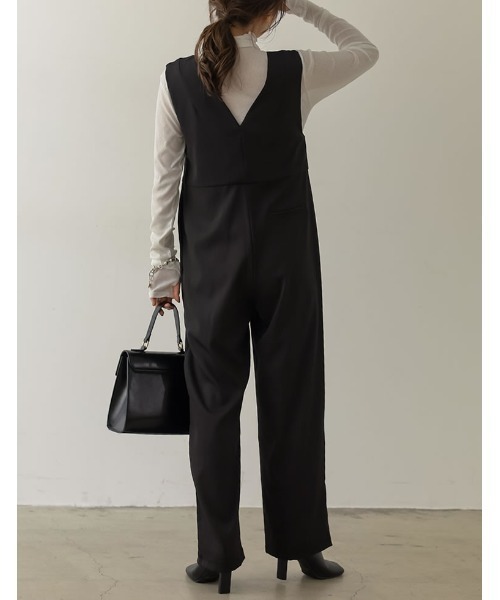 Re:EDIT（リエディ）の「[低身長/高身長サイズ有]ツイルVネックオールインワン（つなぎ/オールインワン・レディース・モカ/ブラック・LARGE/TALL/MEDIUM/SHORT）」の7枚目の写真