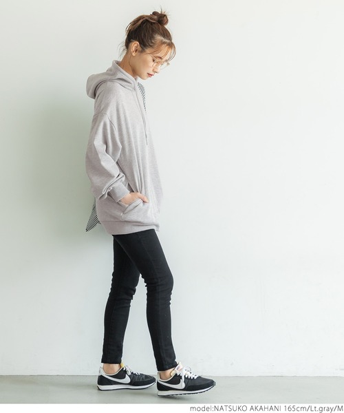 coca(coca)(コカ)の「ポケット付裏毛チュニックパーカー(パーカー・レディース・ブラック/ライトグレー/グリーン・M/L)」の9枚目の写真