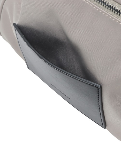 LAZY SUSAN（レイジースーザン）の「リュックバッグ　２ＷＡＹソフト（バックパック/リュック・レディース・ブラック/グレー・FREE）」の5枚目の写真