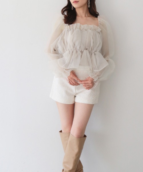 AMBIENT(アンビエント)の「オーガンジーパフギャザーブラウス(シャツ/ブラウス・レディース・ベージュ/ブラック・FREE)」の2枚目の写真