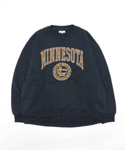 koe（コエ）の「【ユニセックス】MINNESOTA 裏起毛ビッグスウェットクルー（スウェット・レディース・ネイビー/グレー/ダークグリーン・L/XL/M）」の3枚目の写真