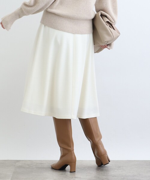 INDIVI（インディヴィ）の「【定番スカート/ウール100%】フレアスカート（スカート・レディース・モスグリーン/ライトパープル/ホワイト系/ブラウン系/ブラック・40/38/36/05/15 /13/19/03）」の16枚目の写真