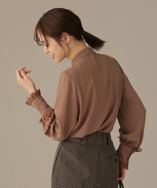 NANO universe（ナノユニバース）の「LB.03/スカーフヘムデザインブラウス（シャツ/ブラウス・レディース・ライトブラウン/ブラック/ホワイト・Ⅱ/Ⅰ）」の12枚目の写真