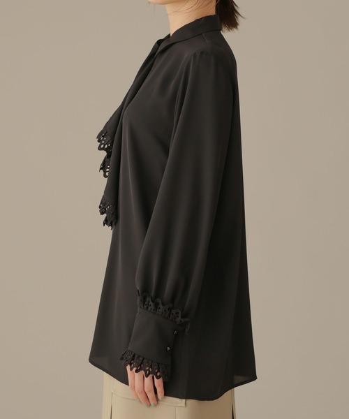 NANO universe（ナノユニバース）の「LB.03/スカーフヘムデザインブラウス（シャツ/ブラウス・レディース・ライトブラウン/ブラック/ホワイト・Ⅱ/Ⅰ）」の15枚目の写真