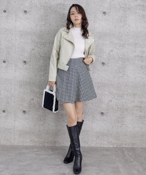 clear(クリア)の「フェイクレザーライダースジャケット(ライダースジャケット・レディース・ブラック/アイボリー/サックスブルー・F)」の13枚目の写真