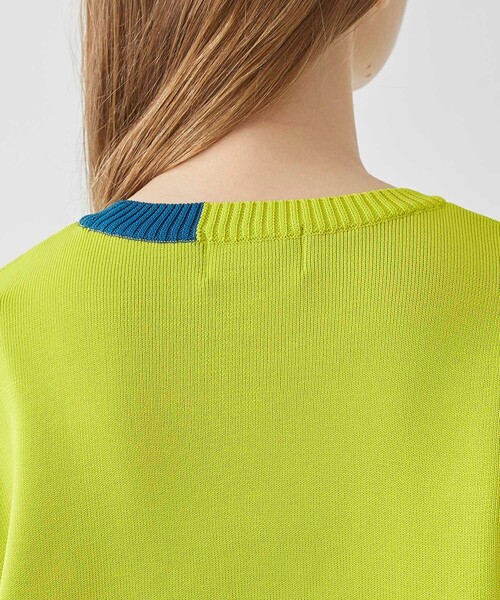 A + TOKYO（エープラストウキョウ）の「【洗える/軽量】ポイントカラーオーバーニットトップス（ニット/セーター・レディース・ブルー/ブラック/ラベンダー/イエロー/ベージュ・FREE）」の8枚目の写真