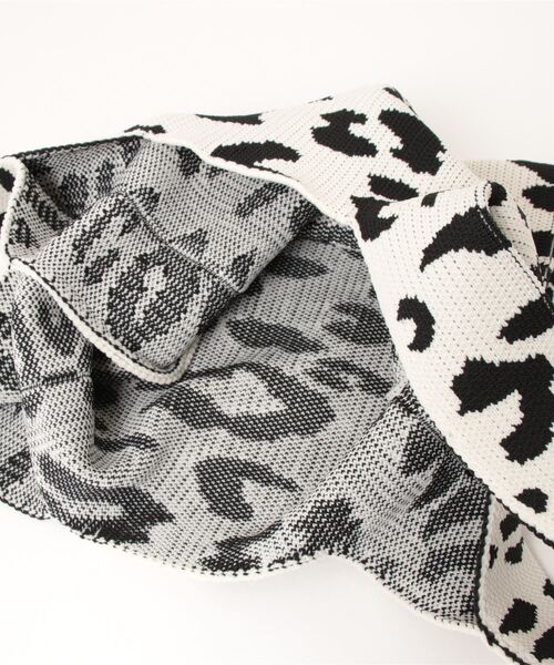 ap retro(アプレトロ)の「ジャガードニットマルシェバッグ(トートバッグ・レディース・ホワイト/ブラウン・FREE)」の12枚目の写真