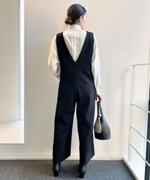 23区（ニジュウサンク）の「ハイストレッチダンボール Vネック
