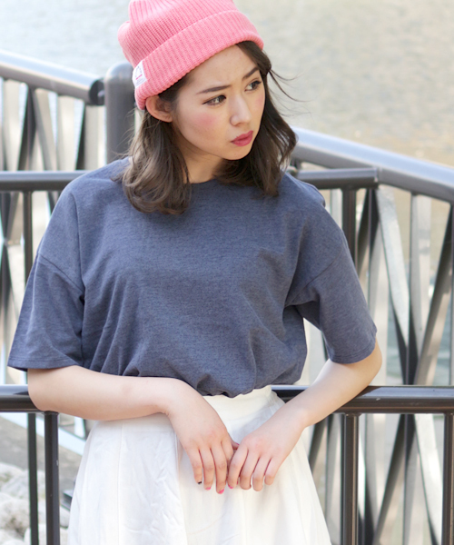 GIORDANO（ジョルダーノ）の「[GIORDANO]ルーズシルエット半袖Tシャツ（Tシャツ/カットソー・レディース・ホワイト/ブラック/ブルー/ネイビー/オレンジ・SMALL/MEDIUM/LARGE）」の15枚目の写真