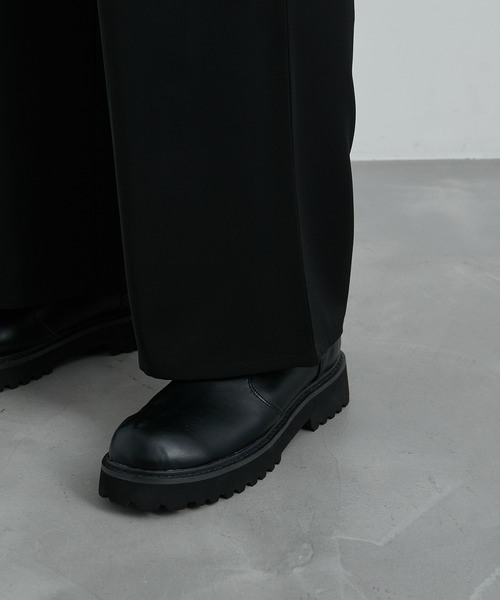 JUNRED(ジュンレッド)の「ライトドレスワイドフレアパンツ(スラックス・メンズ・ベージュ系その他2/スミクロ/ブラック・L/M/S)」の22枚目の写真