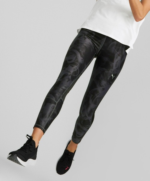 PUMA(プーマ)の「PUMA プーマ ウィメンズ ランニング RUN FAVORITE AOP 7/8 タイツ(その他パンツ・レディース・ブラック系その他/パープル・MEDIUM/SMALL/LARGE/X-LARGE)」の2枚目の写真