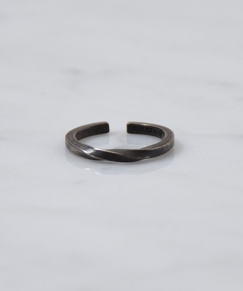 UNKNOWN.(アンノウン)の「【UNKNOWN.】リング / KNOT1(リング・レディース・シルバー・MEDIUM/SMALL)」の3枚目の写真