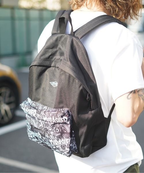 THRASHER(スラッシャー)の「STREET2 BACKPACK 24L/スラッシャーバックパック・リュックサック(バックパック/リュック・メンズ・ブラック×ホワイト/ブラック系その他/ブラック系その他5・FREE)」の12枚目の写真