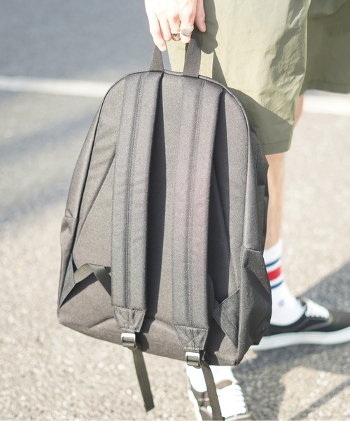 THRASHER(スラッシャー)の「STREET2 BACKPACK 24L/スラッシャーバックパック・リュックサック(バックパック/リュック・メンズ・ブラック×ホワイト/ブラック系その他/ブラック系その他5・FREE)」の8枚目の写真