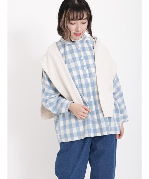 Samansa Mos2(サマンサ モスモス)の「ビッグギンガムカフスフリルブラウス(シャツ/ブラウス・レディース・ベージュ/ミント/ブラック/ブルー・フリ-)」の4枚目の写真