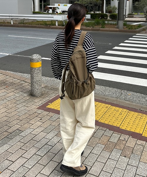 kutir(クティール)の「kutirlune/ナイロンバックパック(バックパック/リュック・レディース・ブラック/ベージュ/カーキ/ライトブラウン・FREE)」の15枚目の写真