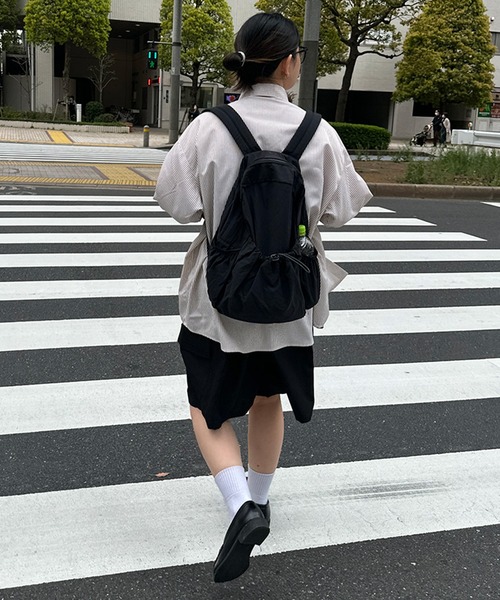 kutir(クティール)の「kutirlune/ナイロンバックパック(バックパック/リュック・レディース・ブラック/ベージュ/カーキ/ライトブラウン・FREE)」の5枚目の写真