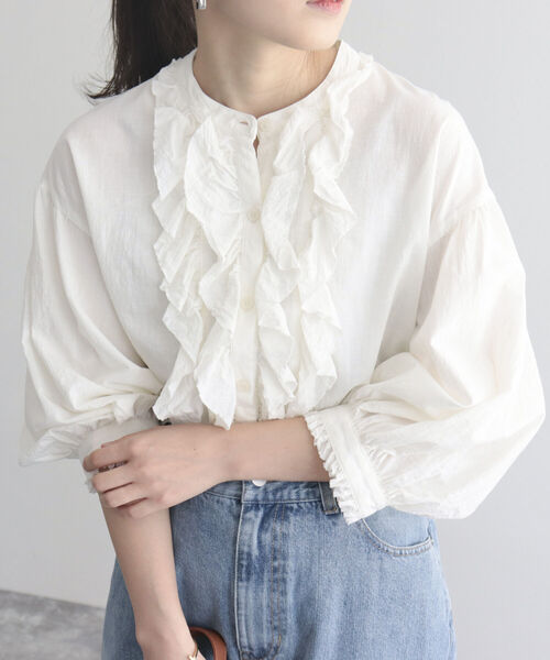 fredy emue(フレディエミュ)の「【fredyemueフレディエミュ】コットンスラブフリルブラウス(シャツ/ブラウス・レディース・オフホワイト/イエロー/ブラック/ラベンダー・38)」の13枚目の写真