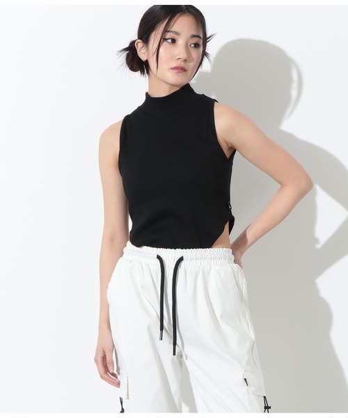 ノースリーブホルターネックボディスーツレーサーバックタンクトップジャンプスーツ ノースリーブホルターネックボディスーツレーサーバックタンクトップ